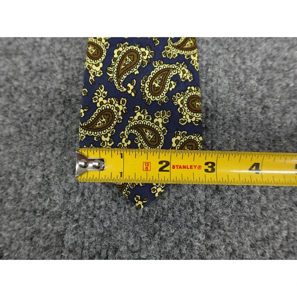 Filene's Men's Store Tie‎ Mens One Size Navy Blue Gold Paisley Silk Excellent
